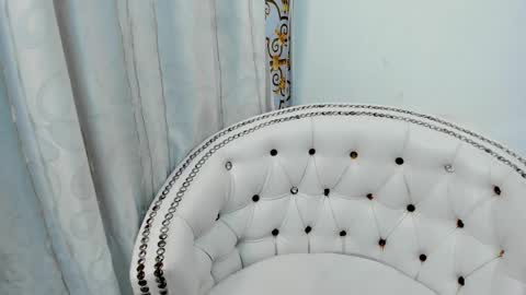 Snapshot of analia18_ chatting on March 9, 2025, 4:22 pm analia18 online show from March 9, 2025, 4:22 pm