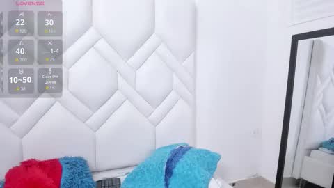 Snapshot of analia18_ chatting on November 12, 2025, 2:06 pm analia18 online show from November 12, 2025, 2:06 pm