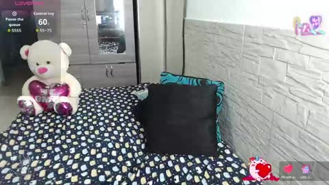 Snapshot of analiz_ chatting on June 6, 2026, 11:15 am analiz_ online show from June 6, 2026, 11:15 am
