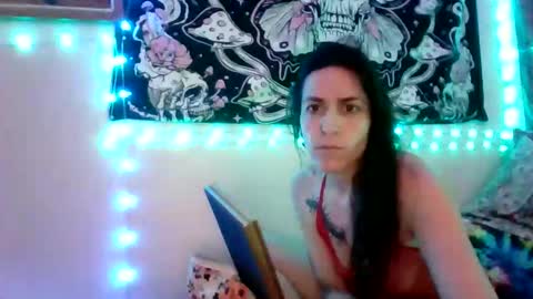 Snapshot of analove_666 chatting on February 18, 2026, 8:21 am AnaLove online show from February 18, 2026, 8:21 am