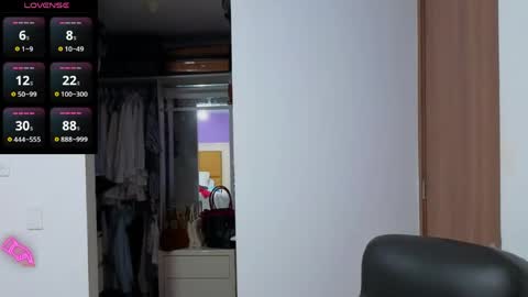 Ana online show from April 29, 2026, 10:49 pm