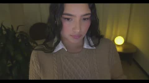 Ann online show from June 19, 2026, 7:39 pm