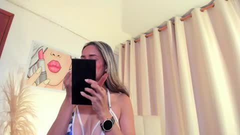 Ana online show from February 25, 2026, 7:34 pm