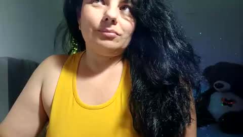 Snapshot of anaspark chatting on November 28, 2025, 10:23 pm Ana online show from November 28, 2025, 10:23 pm