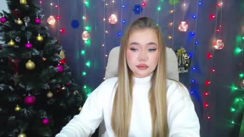 Snapshot of anastacyyellig chatting on December 15, 2024, 8:04 pm anastacyyellig online show from December 15, 2024, 8:04 pm