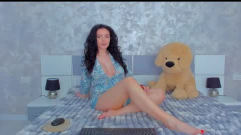 Anastasia online show from April 3, 2026, 1:09 pm