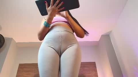 Snapshot of anastasia_gray12 chatting on June 10, 2026, 9:35 pm anastasia online show from June 10, 2026, 9:35 pm