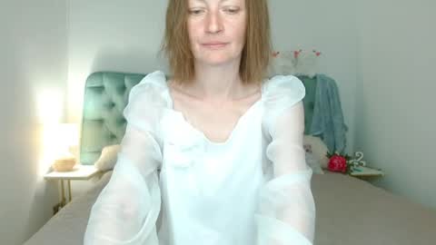 Stacy online show from May 31, 2026, 10:00 pm