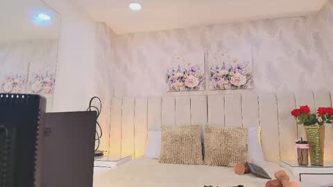 Snapshot of anastasia_steelegb chatting on May 14, 2026, 12:01 pm Mia online show from May 14, 2026, 12:01 pm