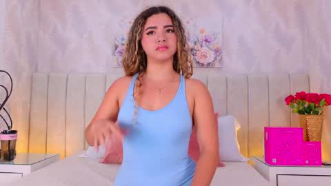 Snapshot of anastasia_steelegb chatting on May 19, 2026, 12:11 pm Mia online show from May 19, 2026, 12:11 pm