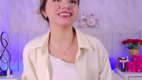 Snapshot of anastasia_steelegb chatting on May 29, 2026, 12:14 pm Mia online show from May 29, 2026, 12:14 pm