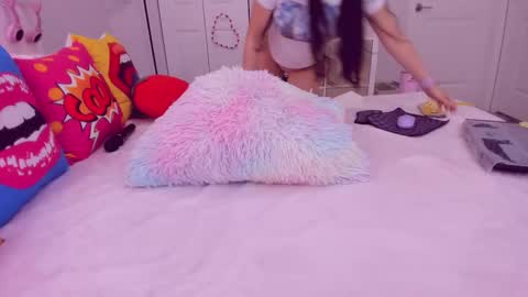 Snapshot of anastasiabeyond chatting on October 16, 2025, 11:22 am Anastasia Beyond online show from October 16, 2025, 11:22 am