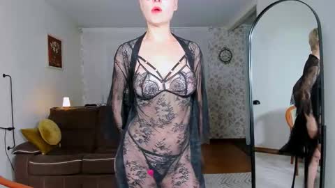 Anastasia online show from November 7, 2025, 5:18 am