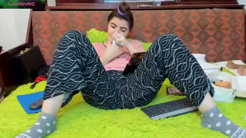 Snapshot of anasunshine chatting on December 18, 2024, 12:51 pm Ana online show from December 18, 2024, 12:51 pm