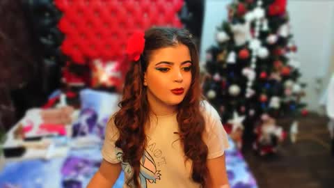 Ana   online show from December 18, 2025, 6:19 am