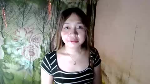 anatanolovexx online show from May 18, 2026, 4:07 am