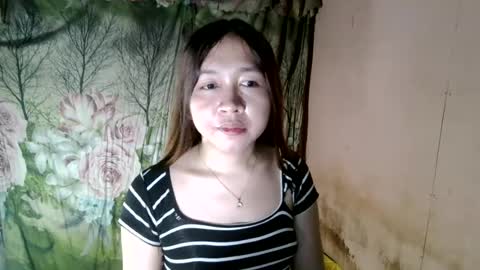 anatanolovexx online show from June 13, 2026, 1:53 pm