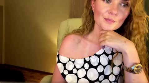 Snapshot of anavelle chatting on June 30, 2026, 11:06 pm Ana online show from June 30, 2026, 11:06 pm