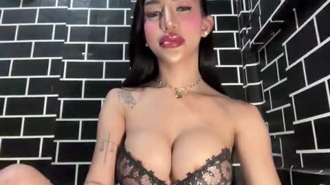 anawalters online show from November 19, 2025, 3:56 pm