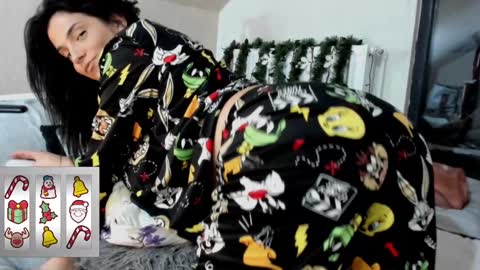 Snapshot of anaworld69 chatting on December 29, 2024, 7:43 pm of just4ana online show from December 29, 2024, 7:43 pm