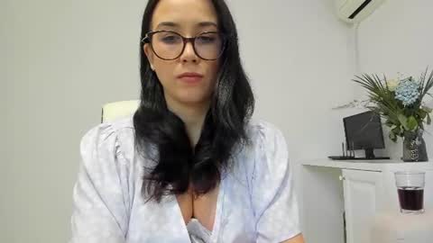 Andreea online show from July 27, 2026, 11:28 am