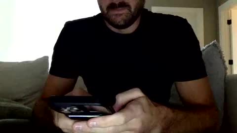 Snapshot of andees222 chatting on October 17, 2025, 3:47 pm Andees222 online show from October 17, 2025, 3:47 pm