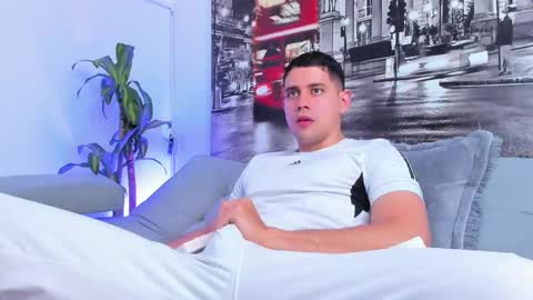 Snapshot of ander_perez chatting on March 1, 2025, 5:05 pm ANDER online show from March 1, 2025, 5:05 pm