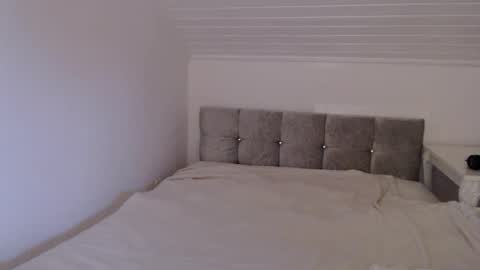 Andorphin online show from November 7, 2025, 8:47 am