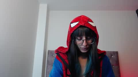 Andras online show from October 3, 2025, 3:36 am