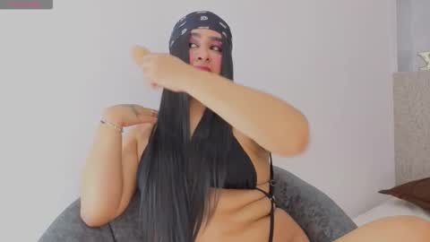 Andre online show from March 10, 2026, 5:01 am