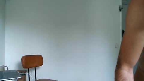 Andrew m12 online show from September 16, 2025, 8:59 am