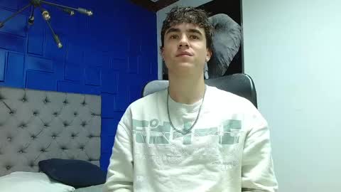 Snapshot of andre_parker chatting on December 7, 2024, 11:23 pm Andre Parker online show from December 7, 2024, 11:23 pm