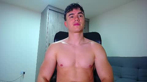 Andre Parker online show from April 29, 2026, 11:33 pm