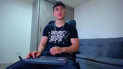 Andre Parker online show from June 18, 2026, 8:46 pm