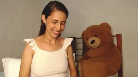 Snapshot of andre_sky_ chatting on July 10, 2026, 10:12 pm A l e online show from July 10, 2026, 10:12 pm