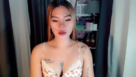 Snapshot of andrea06121998 chatting on April 3, 2026, 12:36 pm andrea06121998 online show from April 3, 2026, 12:36 pm