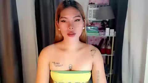 Snapshot of andrea06121998 chatting on April 6, 2026, 12:39 pm andrea06121998 online show from April 6, 2026, 12:39 pm