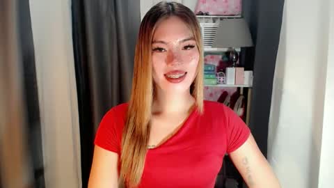 Snapshot of andrea06121998 chatting on May 24, 2026, 2:00 pm andrea06121998 online show from May 24, 2026, 2:00 pm