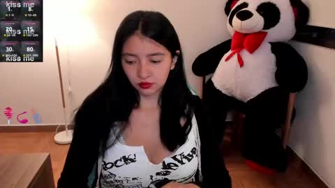 andrea_bonnie online show from March 1, 2025, 7:51 am