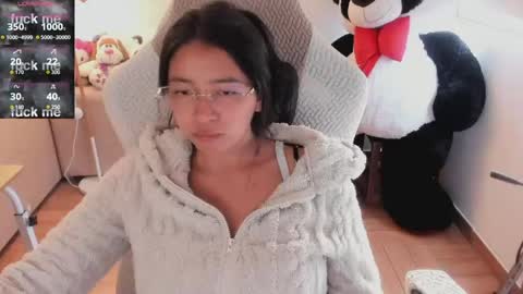 andrea_bonnie online show from April 23, 2026, 10:23 pm