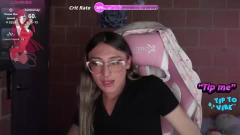 Andrea  online show from February 17, 2026, 9:54 pm