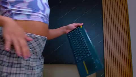 Andres Gil online show from April 30, 2026, 12:22 pm