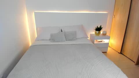 Snapshot of andrea_martini_ chatting on January 5, 2025, 3:43 am andrea online show from January 5, 2025, 3:43 am