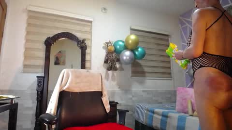 andrea ospina1 online show from March 7, 2026, 1:19 pm