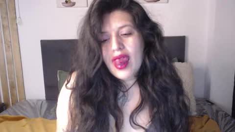 Snapshot of andrea_secret_ chatting on November 26, 2025, 2:29 pm ANDREA online show from November 26, 2025, 2:29 pm
