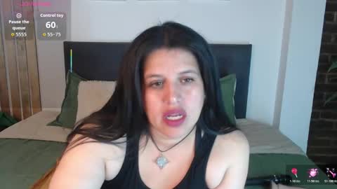 Snapshot of andrea_secret_ chatting on December 5, 2025, 2:47 pm ANDREA online show from December 5, 2025, 2:47 pm
