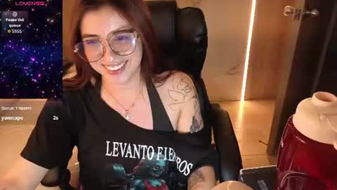 Snapshot of andrea_tasty_tf chatting on July 28, 2026, 7:39 pm andrea_tasty_tf online show from July 28, 2026, 7:39 pm
