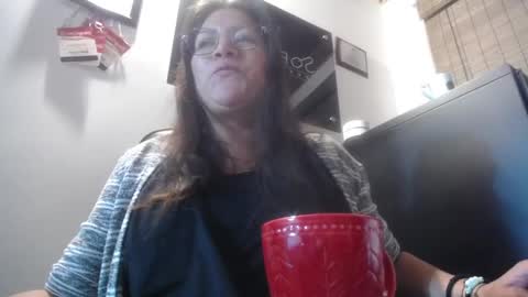 Snapshot of andrea_teacher chatting on February 14, 2025, 12:09 am Andrea Model trainer Luxury ST online show from February 14, 2025, 12:09 am