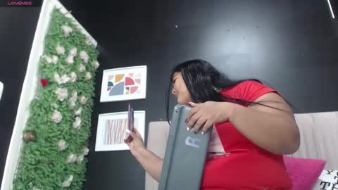 Snapshot of andreabigboobs_ chatting on September 27, 2025, 7:57 am andreabigboobs_ online show from September 27, 2025, 7:57 am