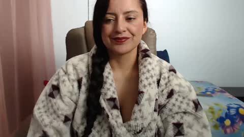 Snapshot of andreadelgado chatting on January 26, 2025, 2:24 am andreadelgado online show from January 26, 2025, 2:24 am